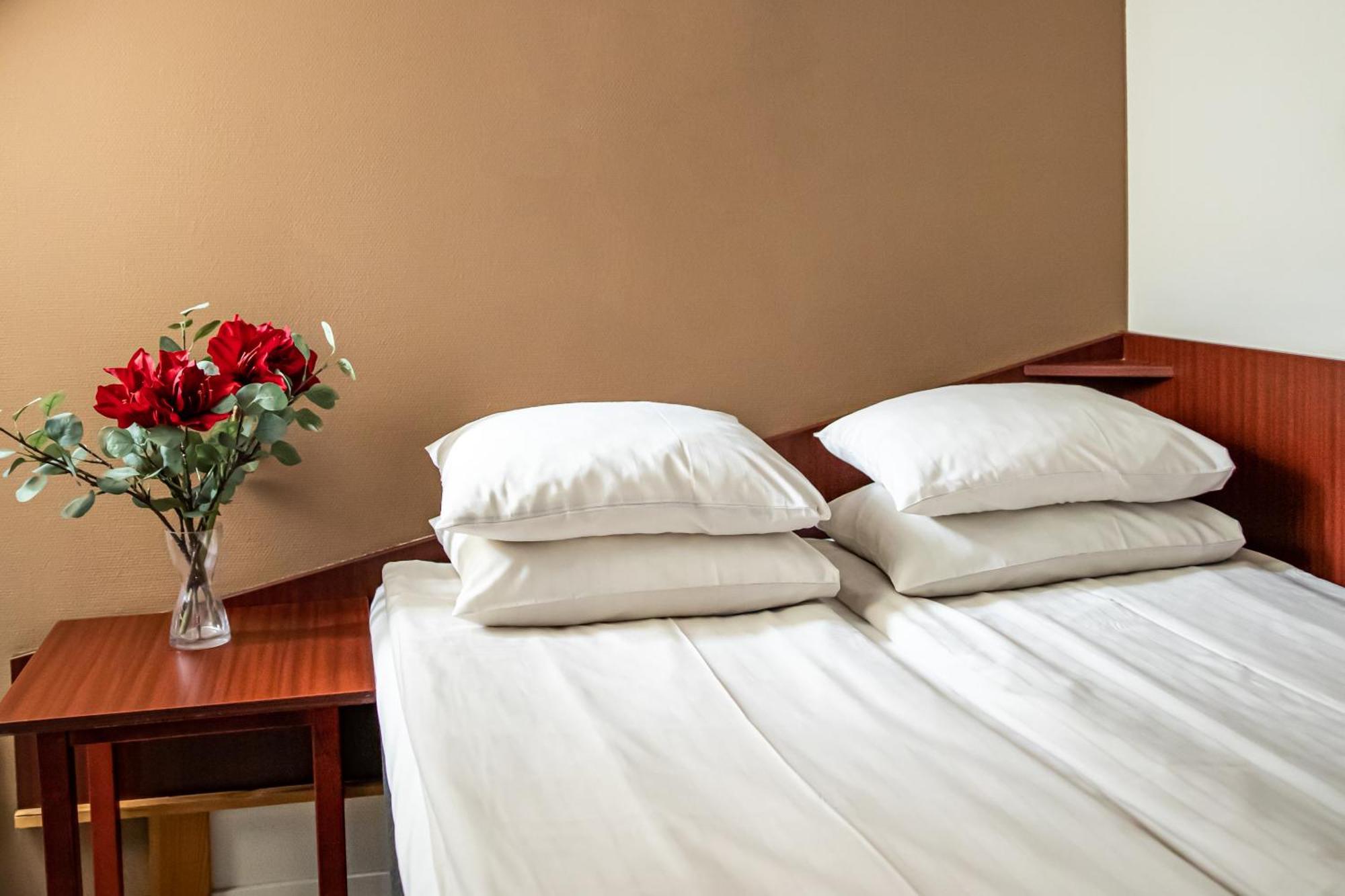 Hotel Kupolen Borlänge Екстериор снимка